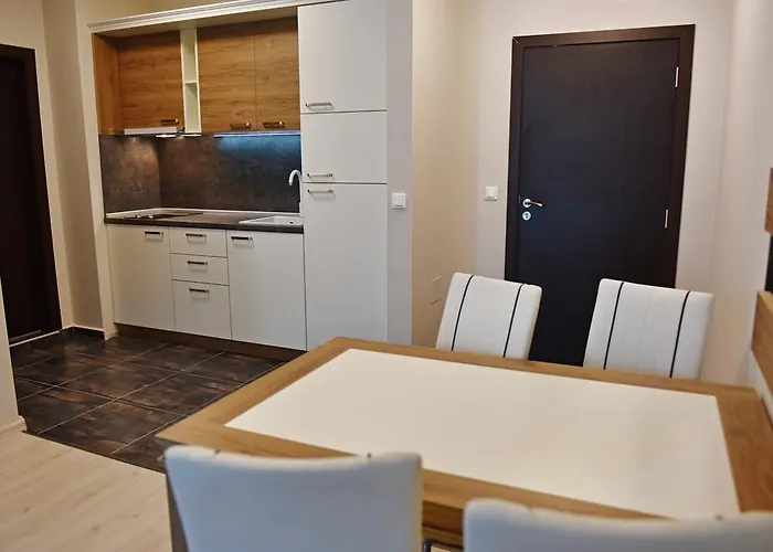 Lucky Complex * Ravda