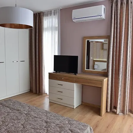 Lucky Complex Апартаменты Равда